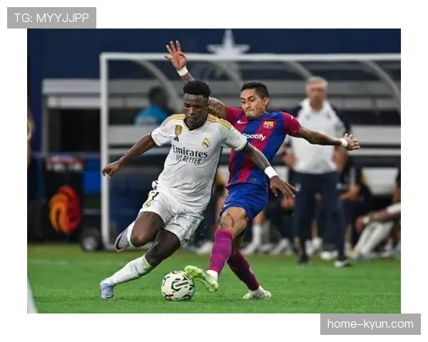 维尼修斯因肌肉疲劳缺席合练，出战周末国家德比成疑