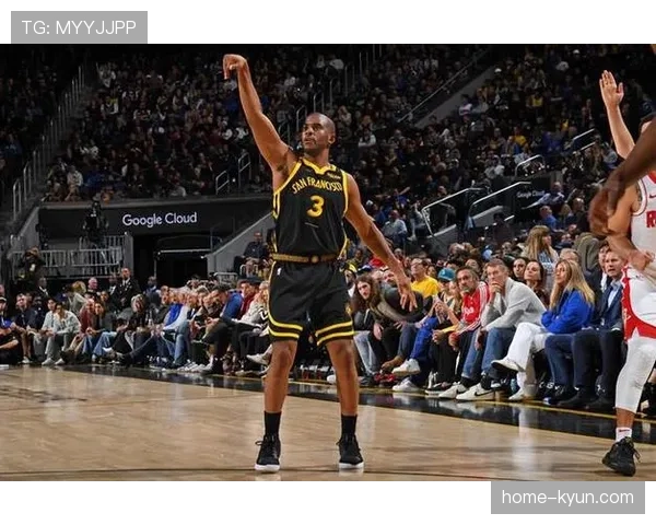 官方：活塞正式裁断老将控卫克里斯-保罗，后者计划加盟争冠球队